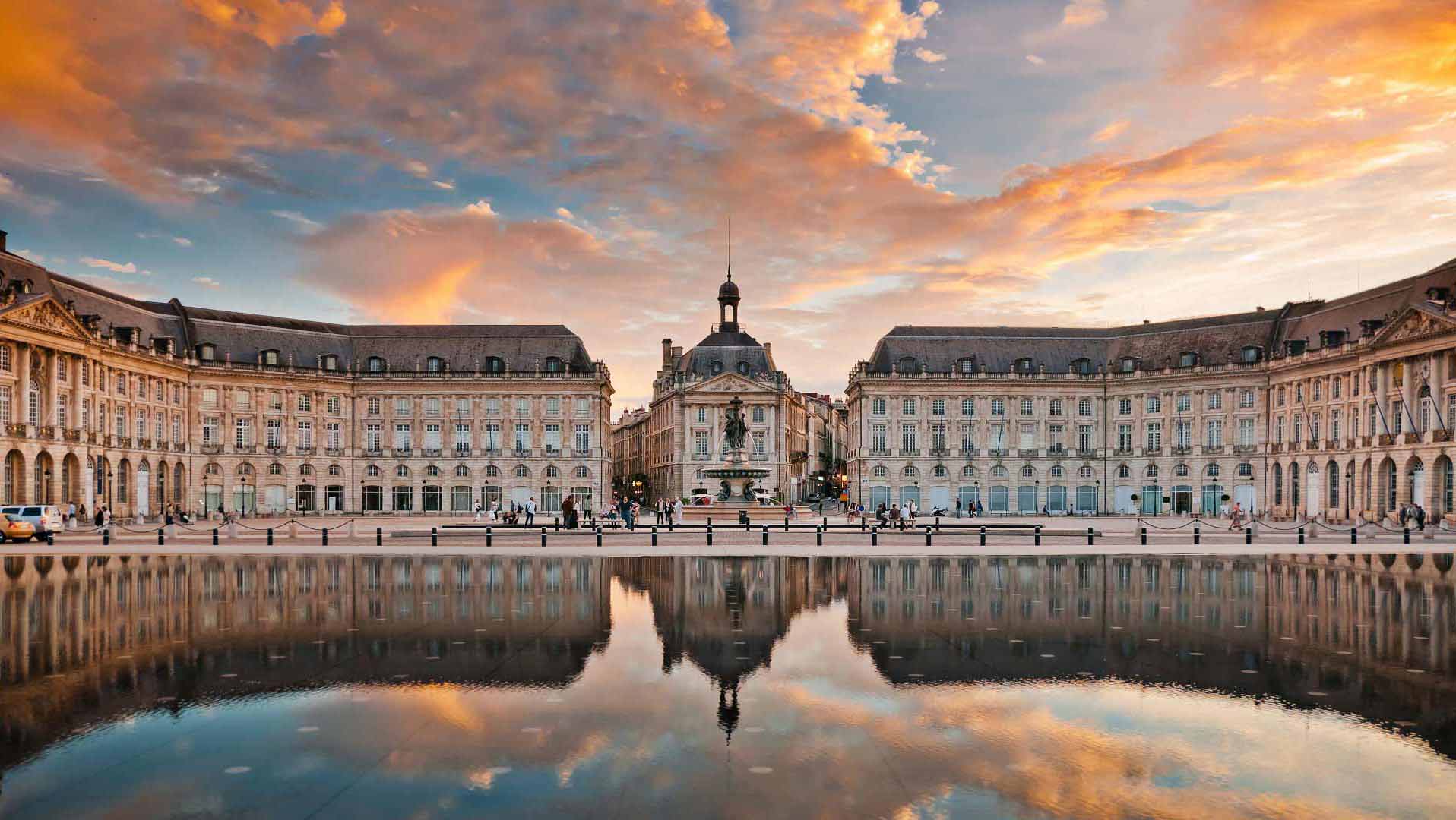 Place de la Bourse a Bordeaux